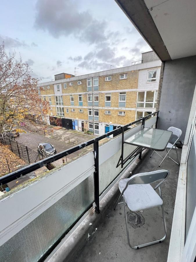 Entire 3 Bedroom Luxury Apartment In London With Private Balcony Εξωτερικό φωτογραφία