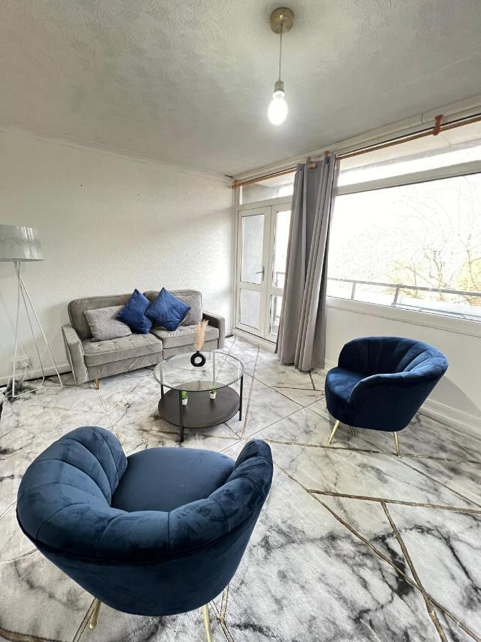 Entire 3 Bedroom Luxury Apartment In London With Private Balcony Εξωτερικό φωτογραφία